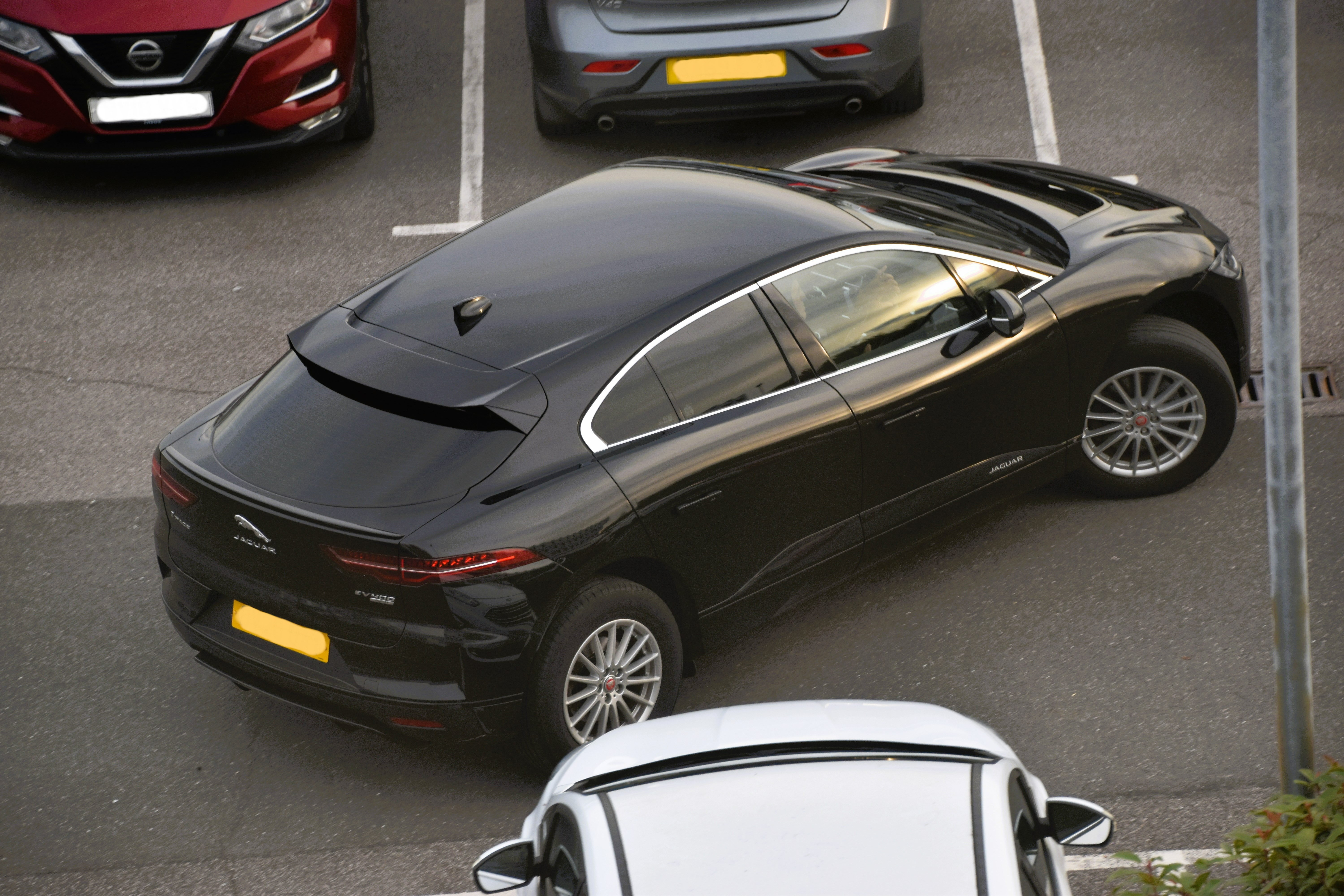 Jaguar Type 00: Британската марка залага всичко на електрическо GT купе за £120 000