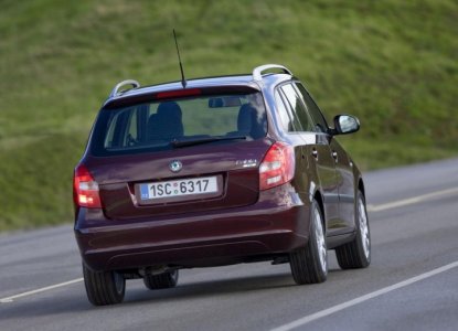 2011 Skoda Fabia II Combi (facelift 2010) 1.2 (60 Hp)