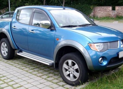 L 200