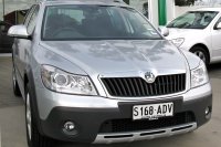 Skoda Octavia II Scout (facelift 2009) — снимка 2