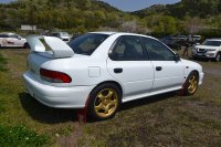 V Sedan