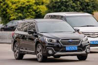 VI (facelift 2022)