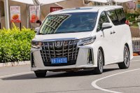 Toyota Alphard III (facelift 2017) — снимка 3