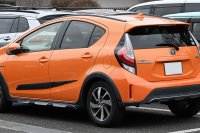 Toyota Aqua Crossover (facelift 2017) — снимка 2