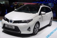 Toyota Auris II Touring Sports — снимка 2