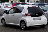 Toyota Aygo (facelift 2012) — снимка 3