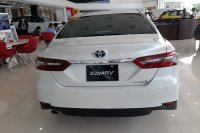 V (XV30, facelift 2005)