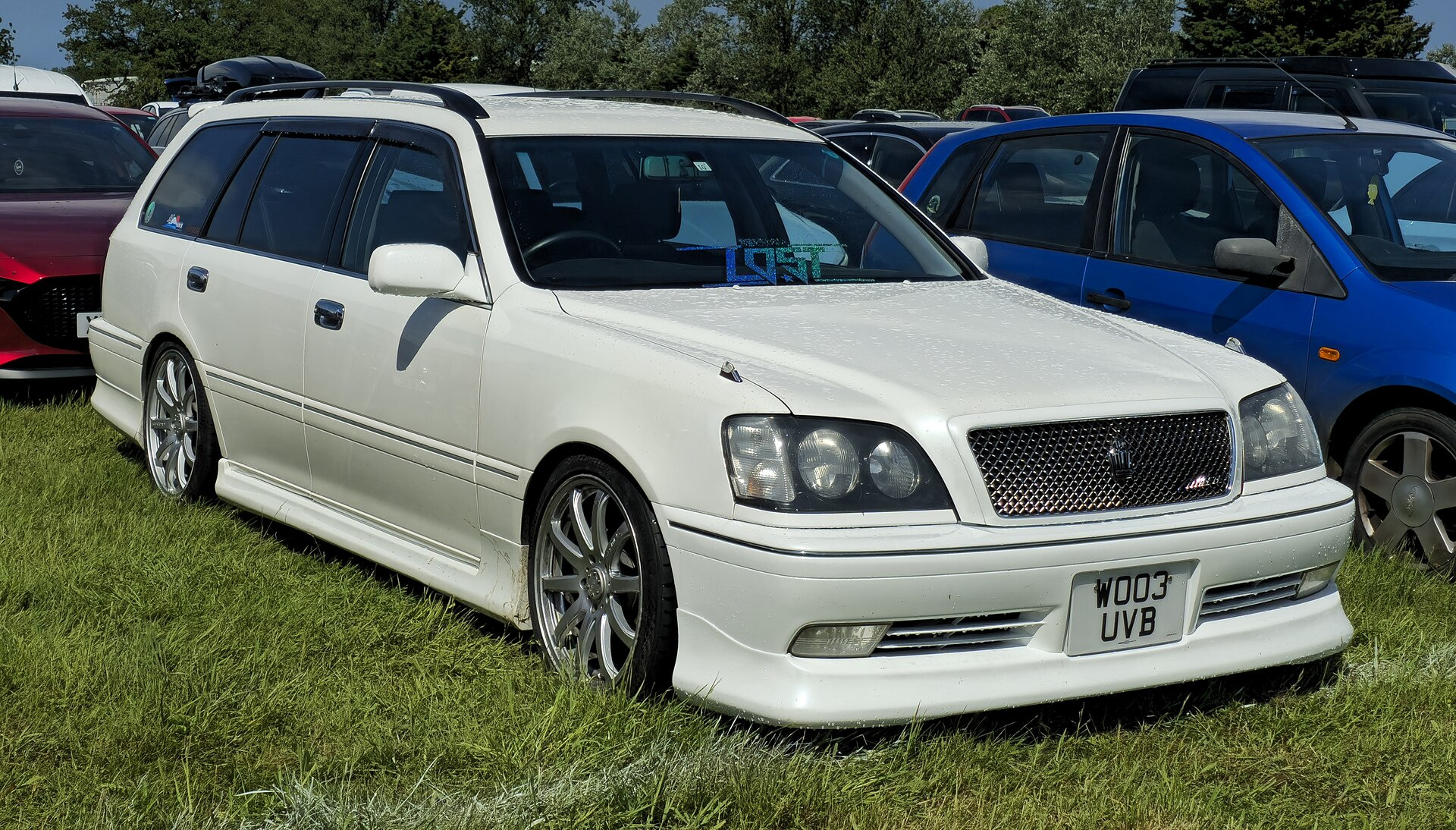 Toyota Crown Estate (S170, facelift 2001)