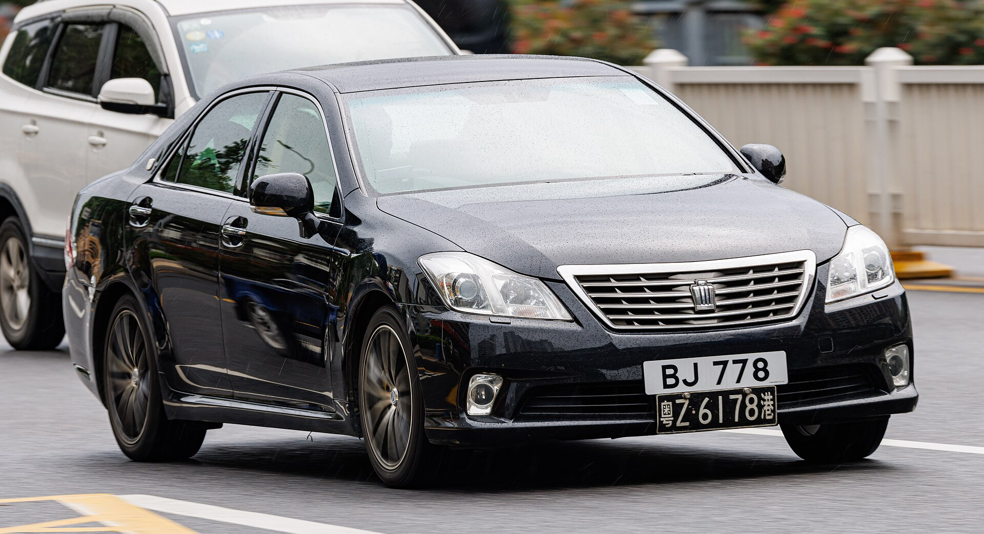 Toyota Crown Saloon X (S150, facelift 1997)