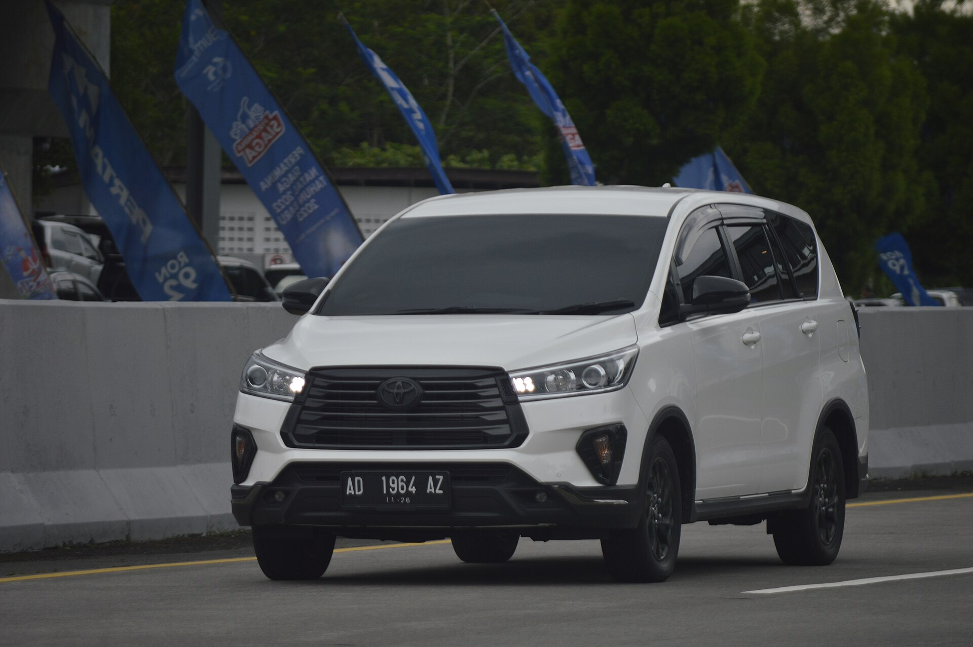 Toyota Innova Kijang Innova II (facelift 2020)