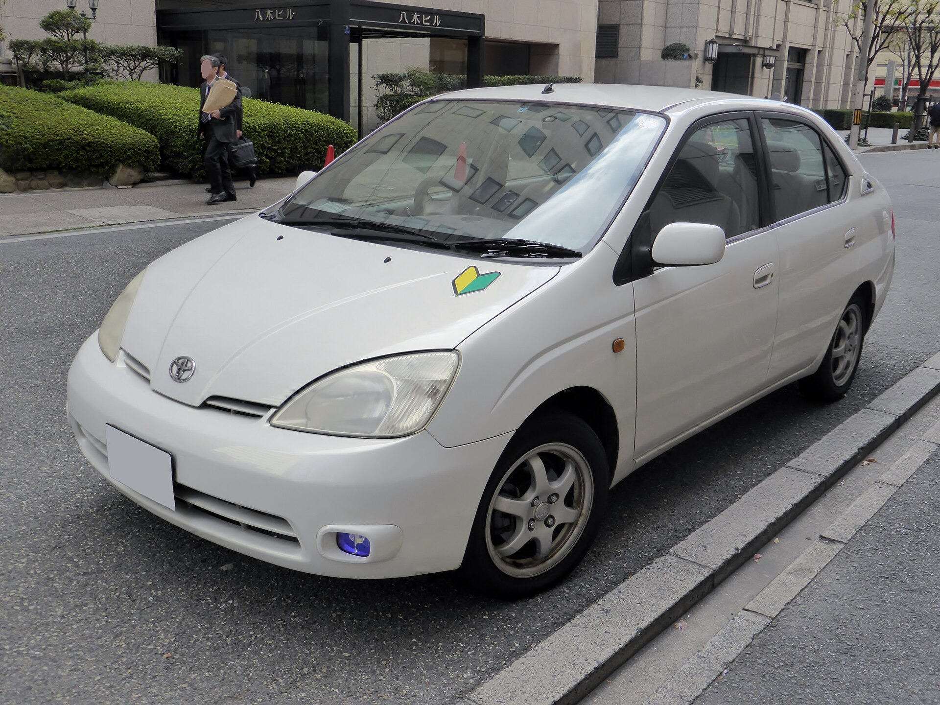 Toyota Prius I (NHW11)