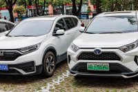 Toyota RAV4 V — снимка 2