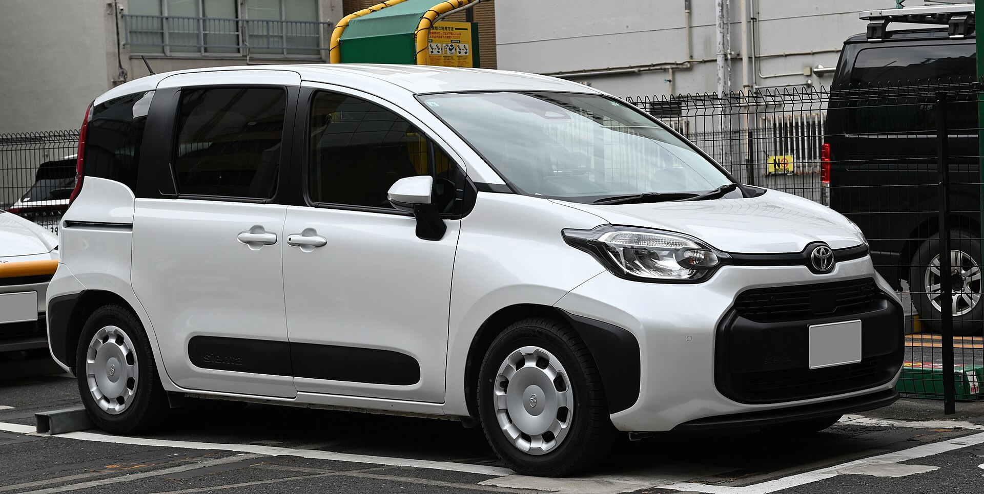 Toyota Sienta II (facelift 2018)