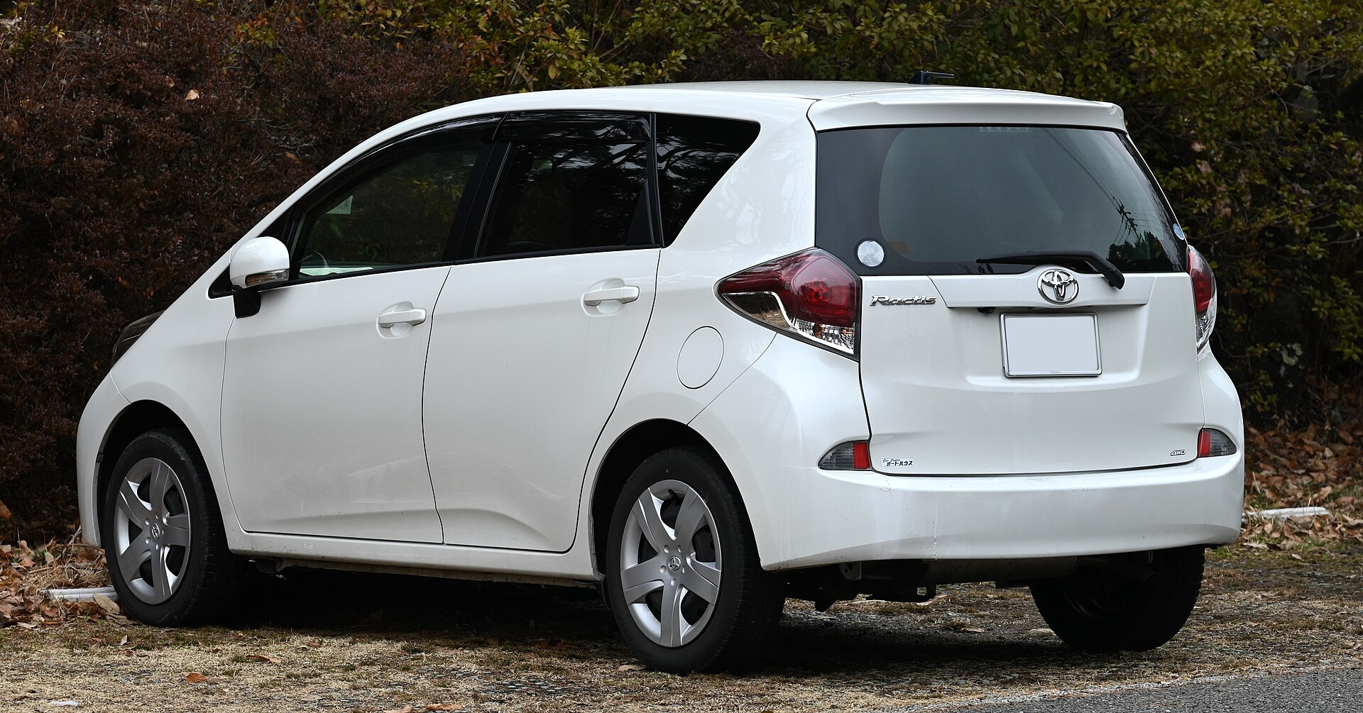 Toyota Ractis I