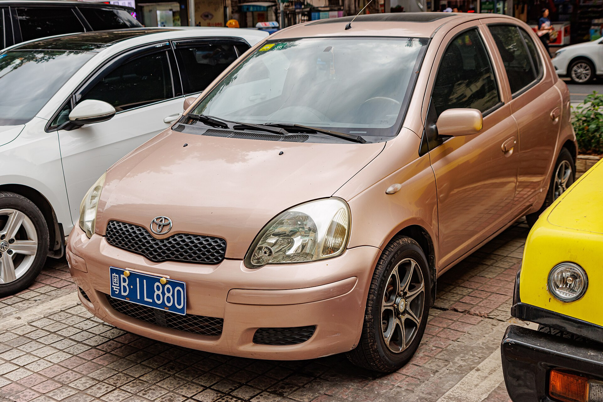 Toyota Vitz I
