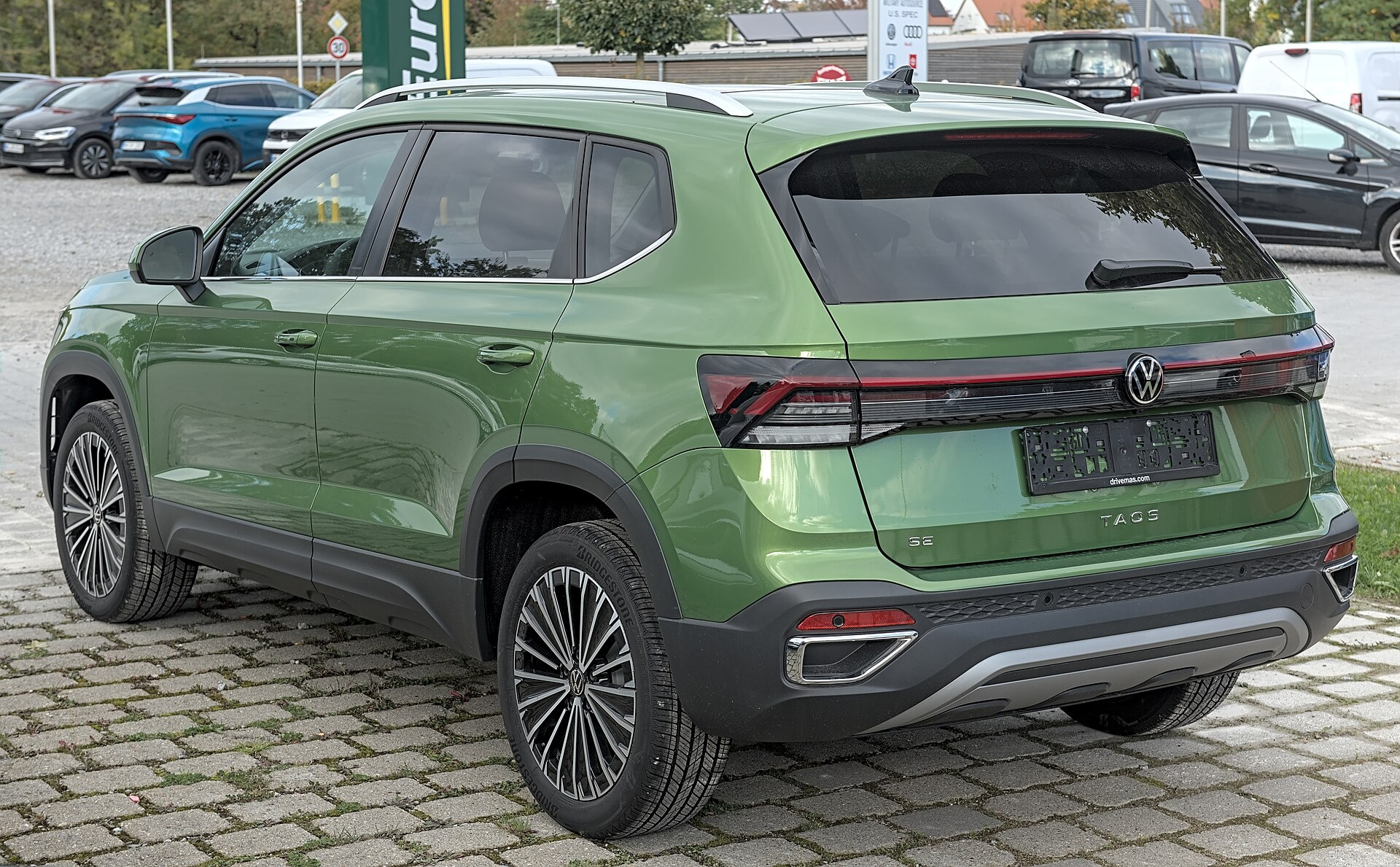 Volkswagen Taos