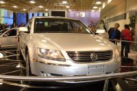Volkswagen Phaeton Long (facelift 2010) — снимка 2