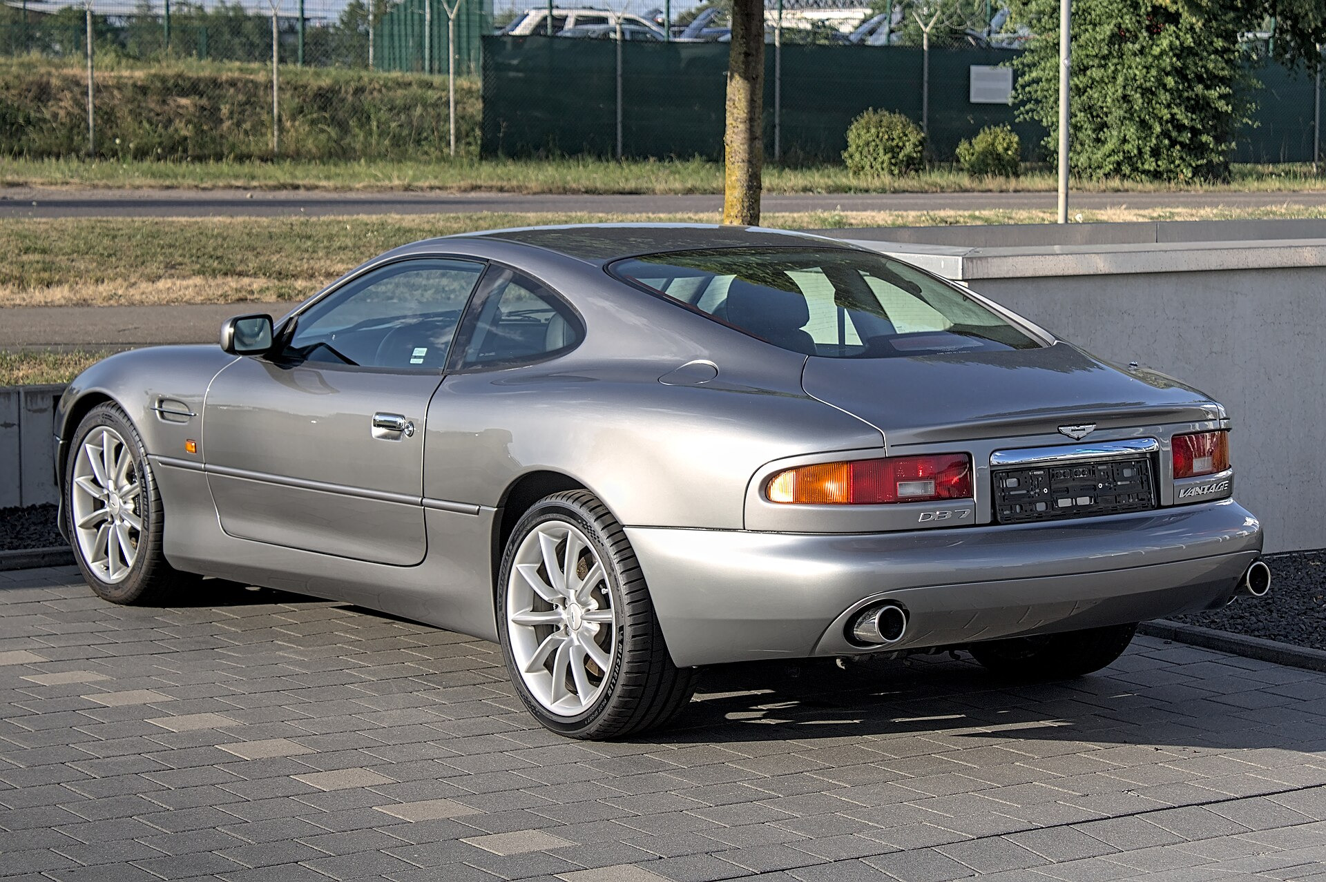 Aston Martin DB7 Vantage