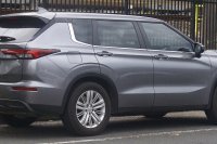 Mitsubishi Outlander IV (2021) — снимка 3