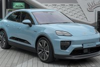 Porsche Macan EV (2024) — снимка 3