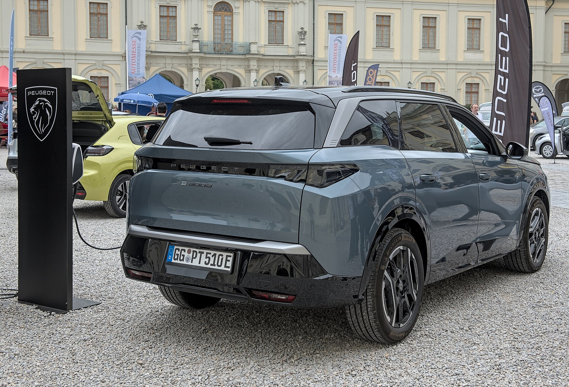 Peugeot 5008 E-5008 (2024)