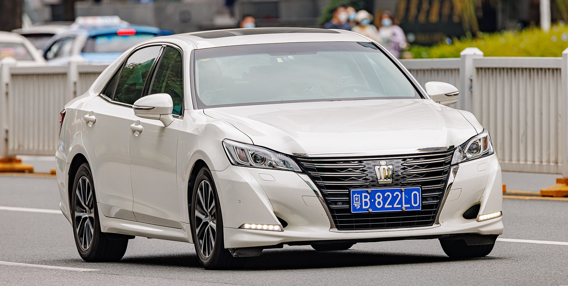 Toyota Crown (2022)