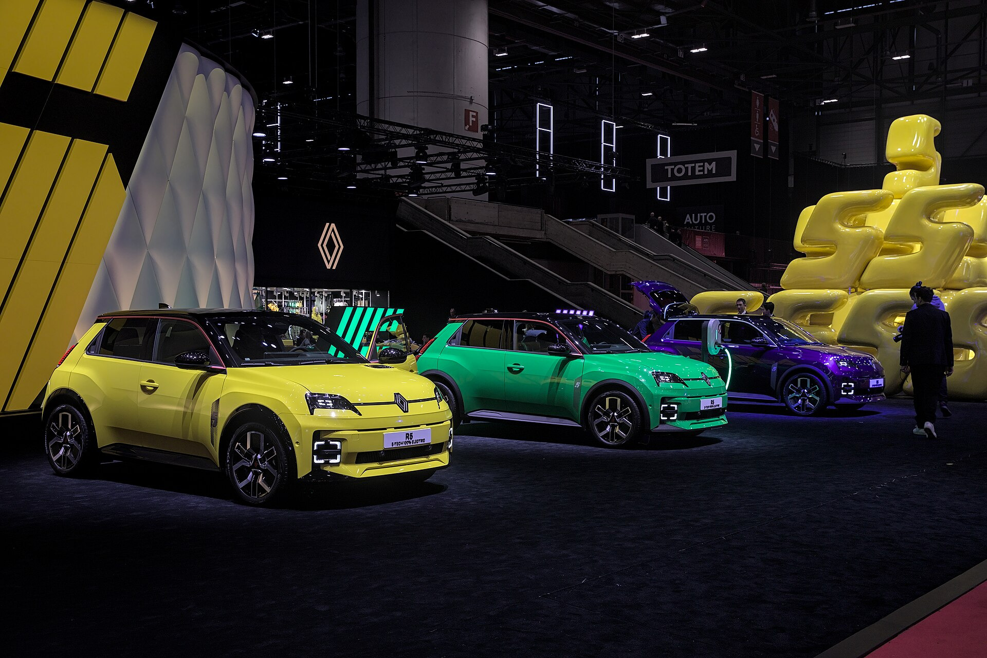 Renault 5 E-Tech Electric (2024)