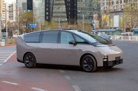 Li Auto MEGA (2024) — снимка 3