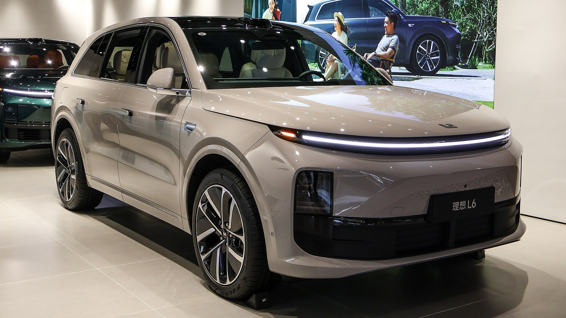 Li Auto L6 (2024)