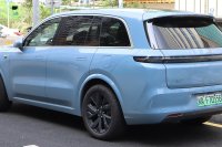 Li Auto L8 (2023) — снимка 2