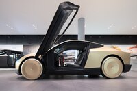 Tesla Cybercab (2025) — снимка 3