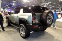 SUV (2023)