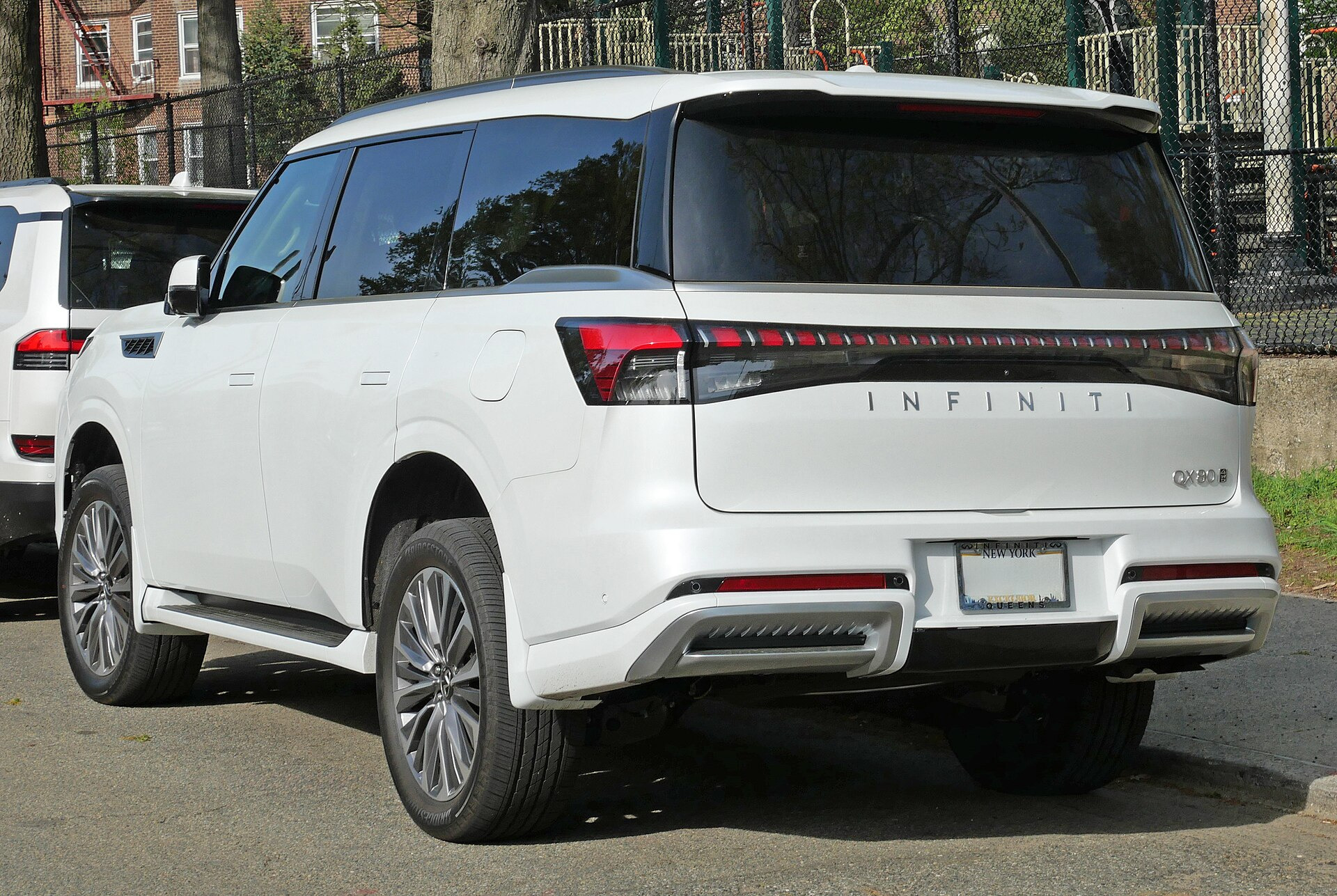 Infiniti QX80 VII (2025)