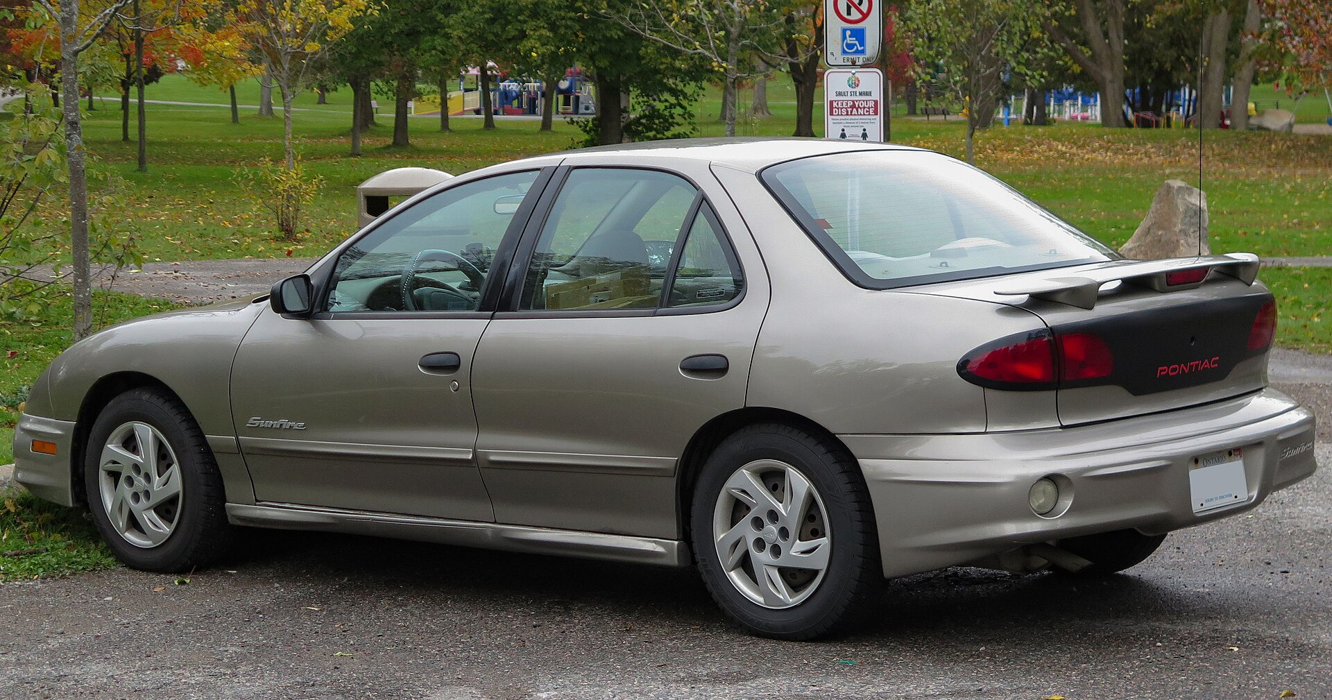 Pontiac Sunfire Sedan