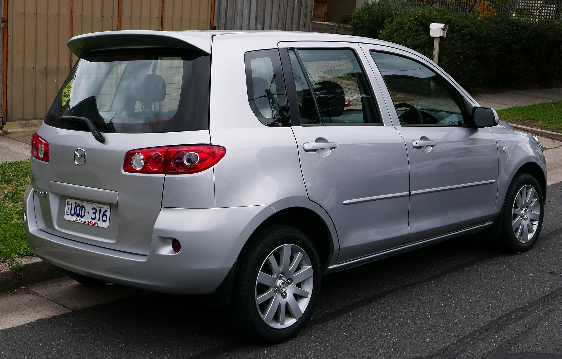 Mazda 2 DY