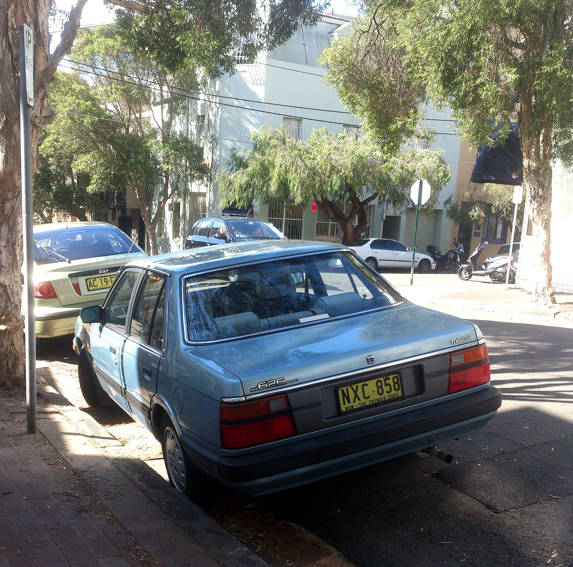 Mazda 626 II GC 2.0 D (63hp)