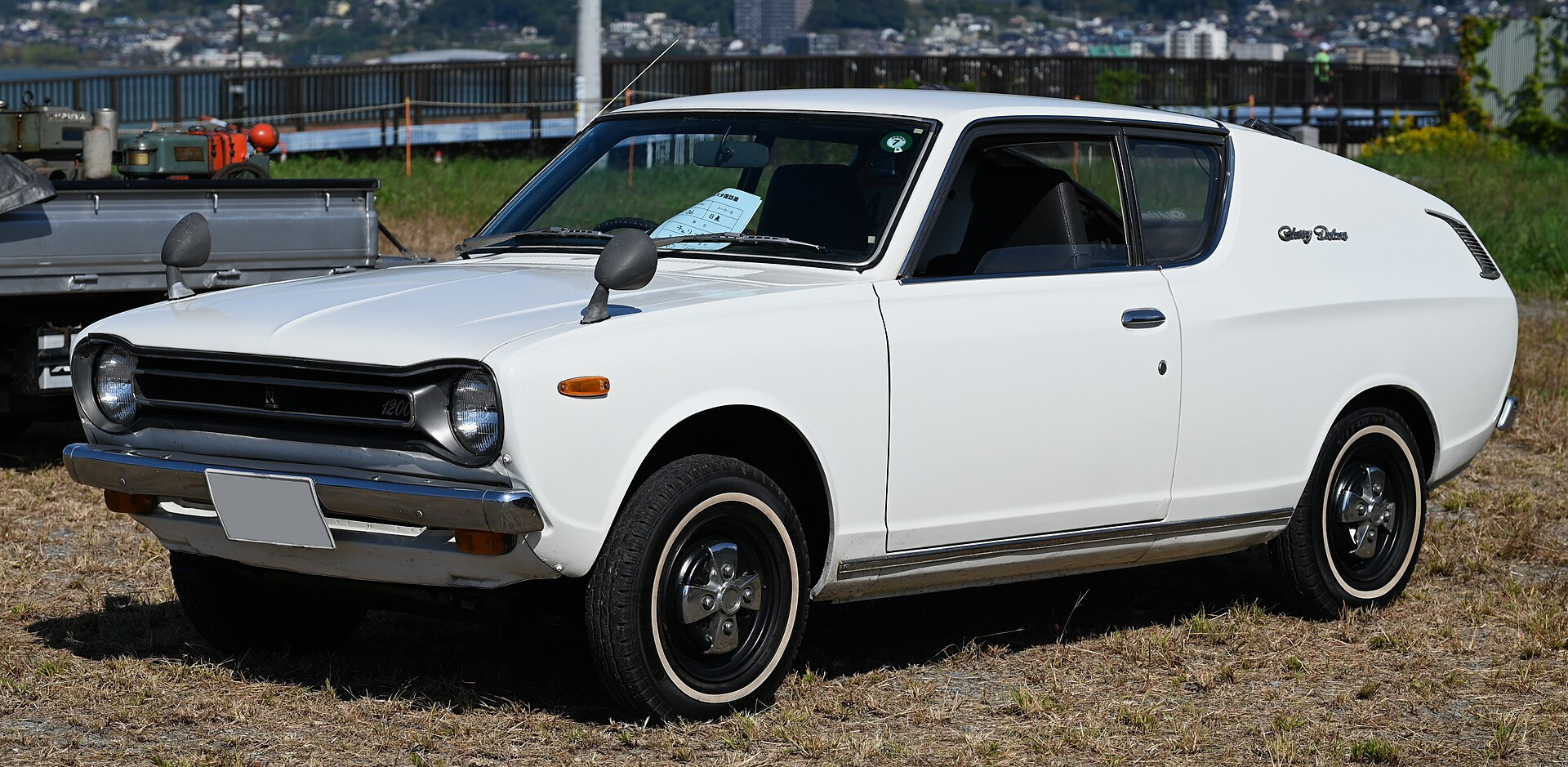 Nissan Cherry E10