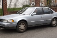 Nissan Maxima I J30 — снимка 2