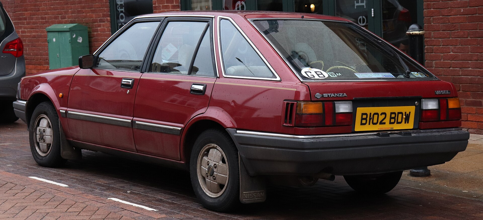 Nissan Stanza T11
