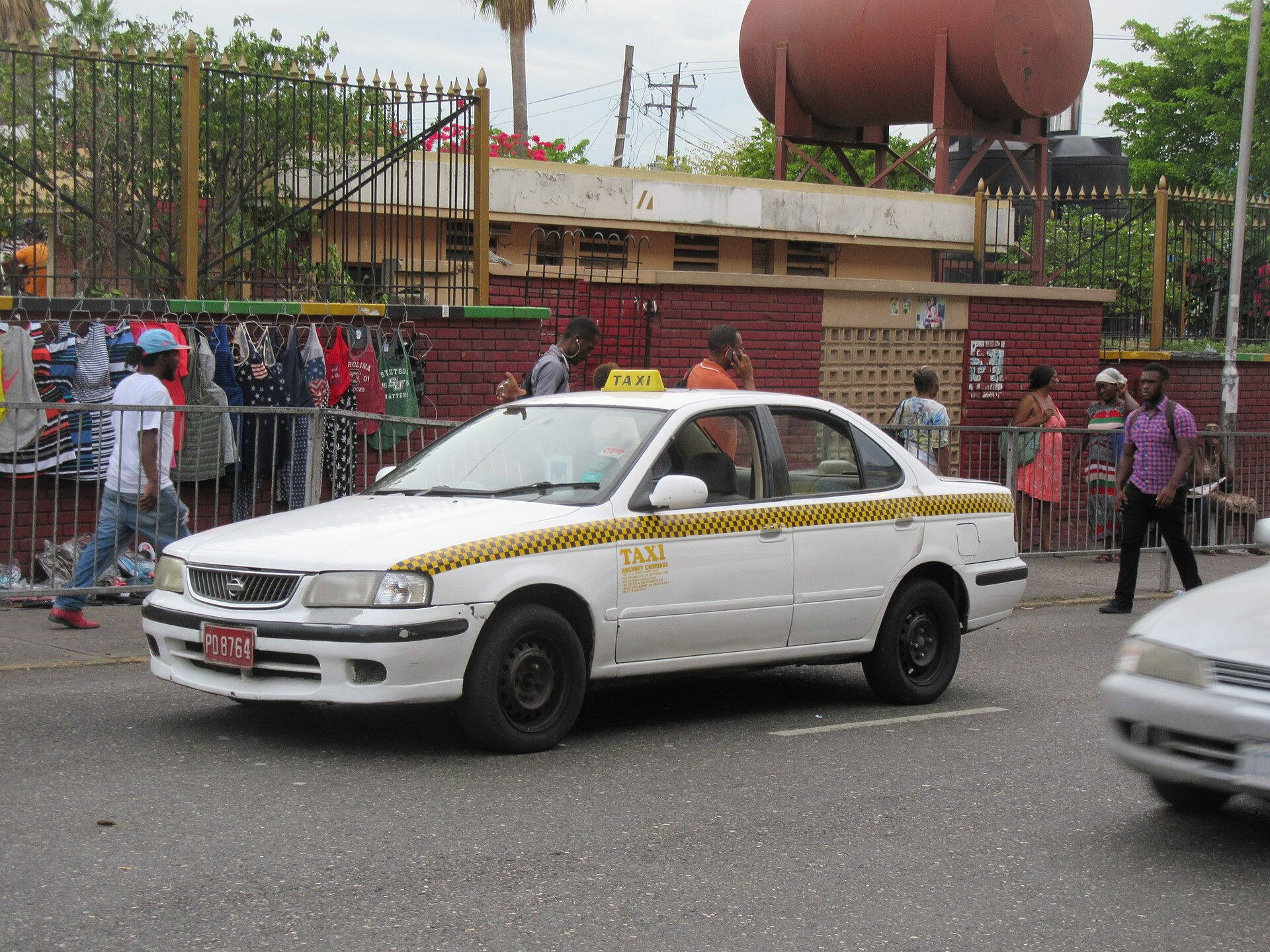 Nissan Sunny B15
