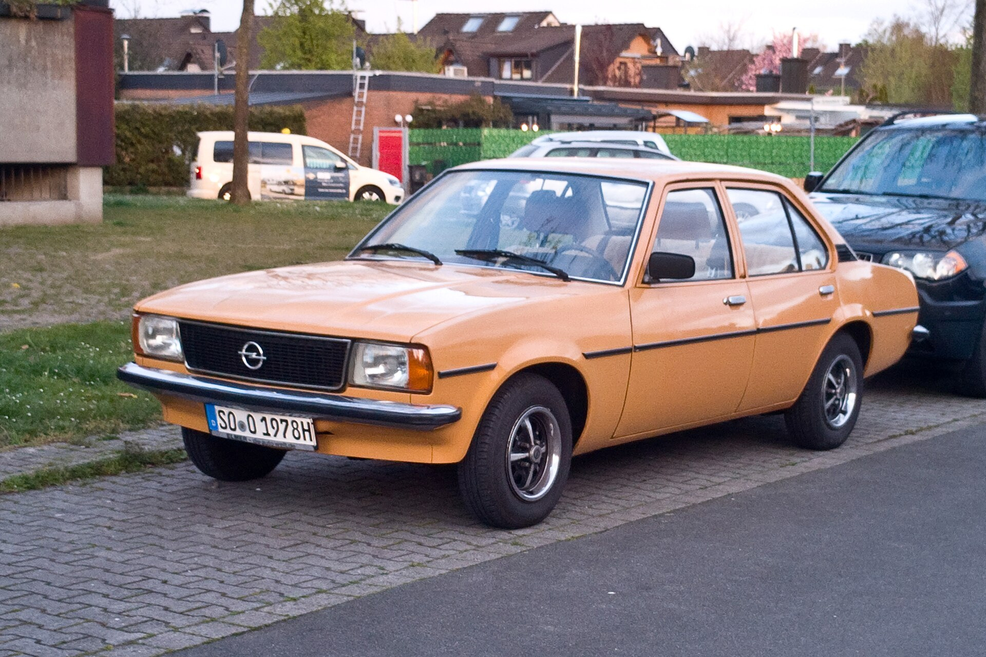 Opel Ascona B