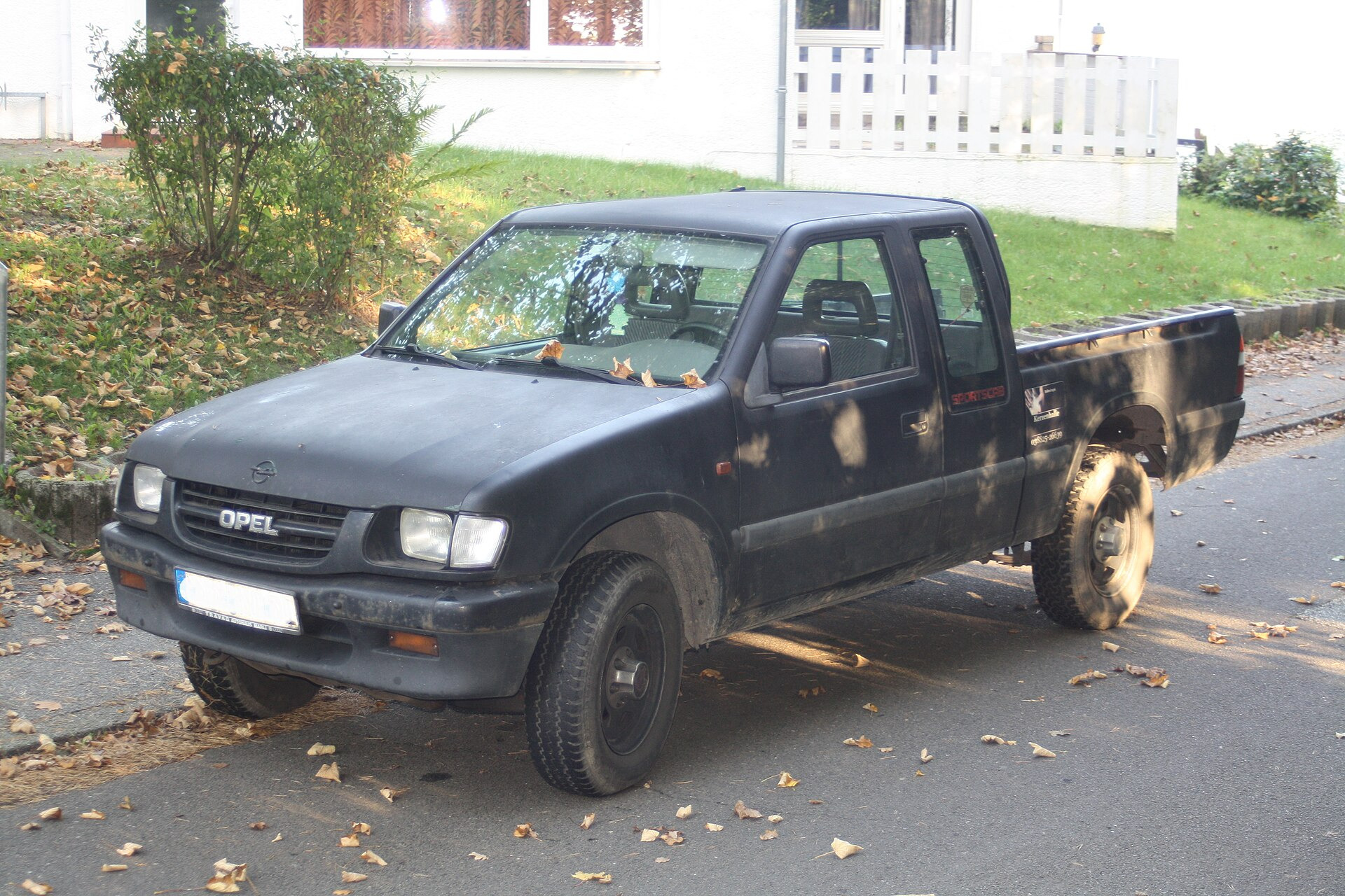 Opel Campo