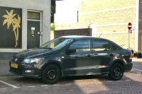 Volkswagen Polo V Sedan — снимка 2