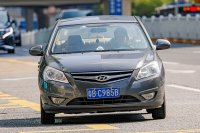 Hyundai Elantra I — снимка 2