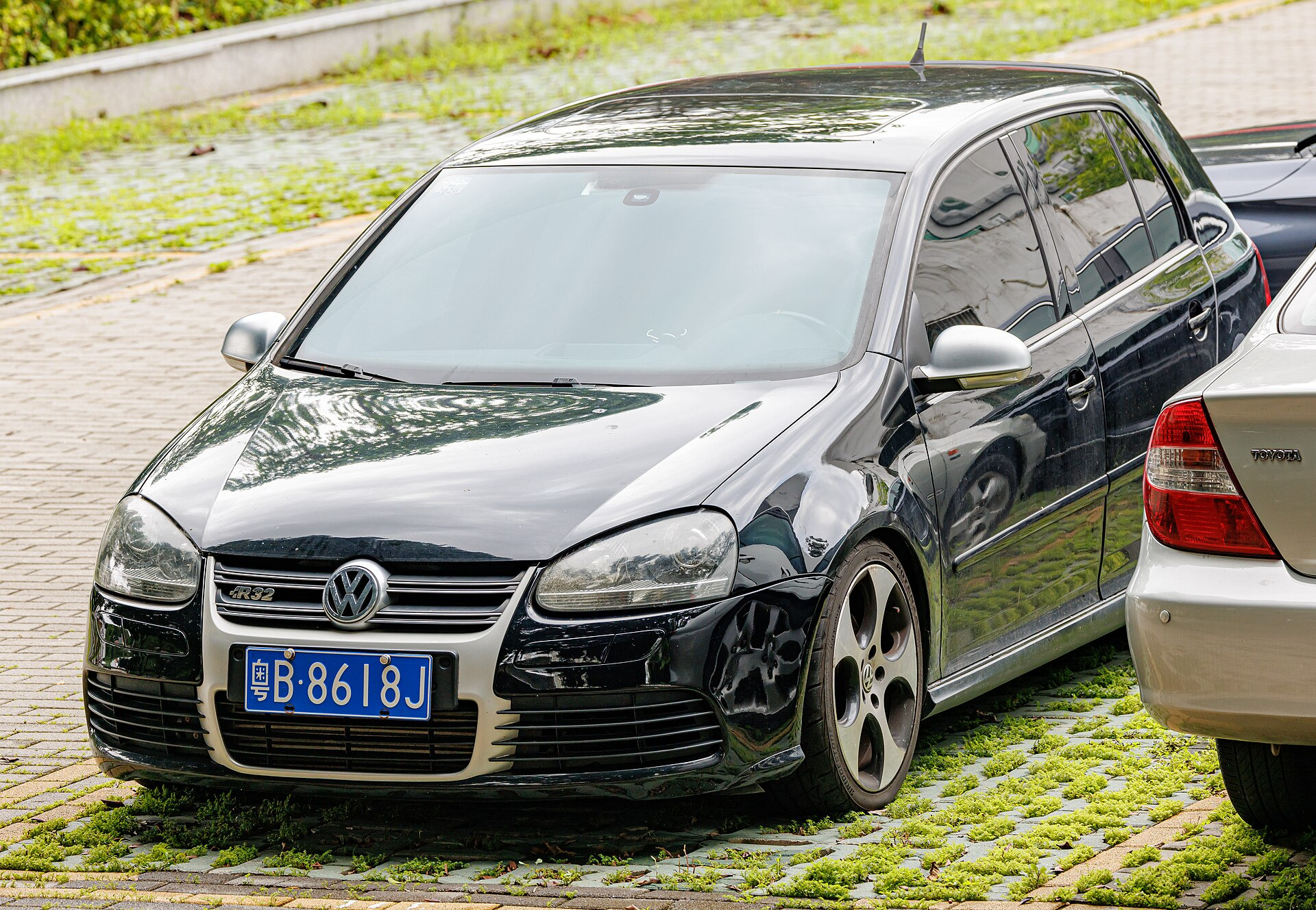 Volkswagen Golf V