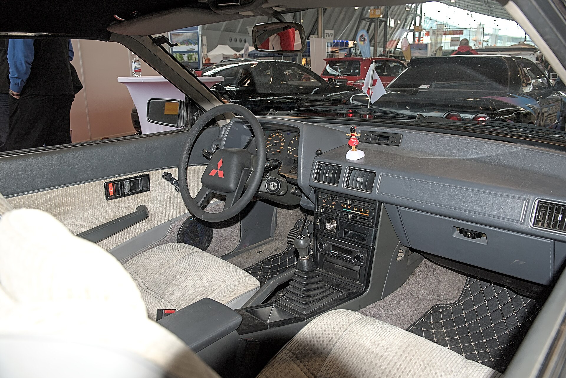 Mitsubishi Sapporo II A16 A