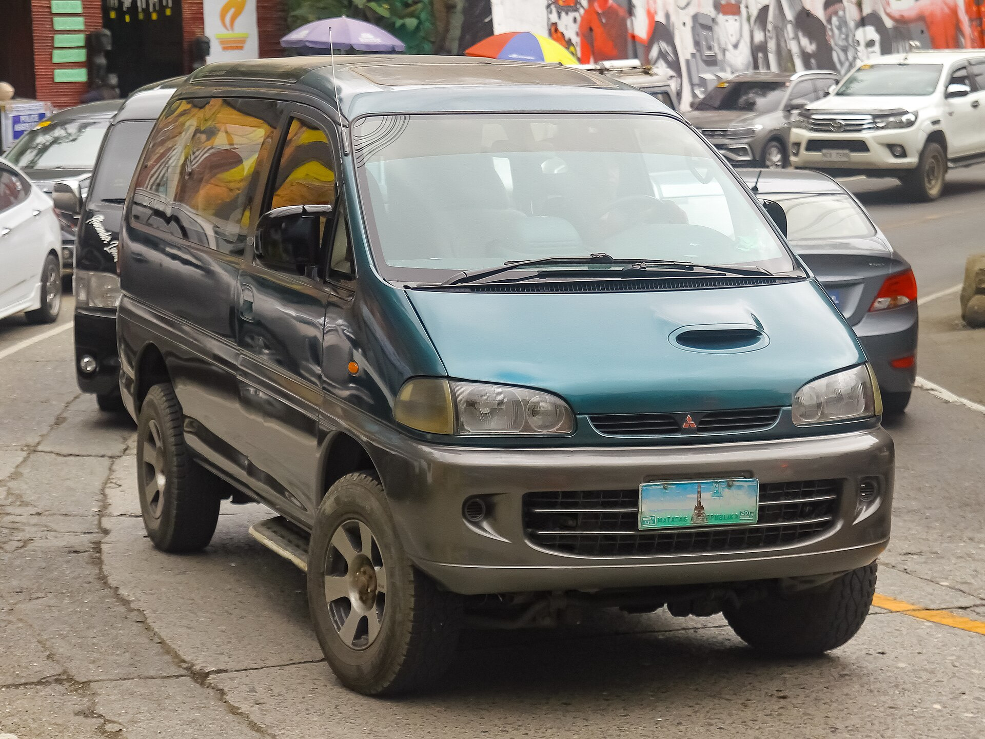 Mitsubishi Space Gear PA0