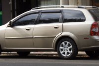 Suzuki Forenza Wagon — снимка 2