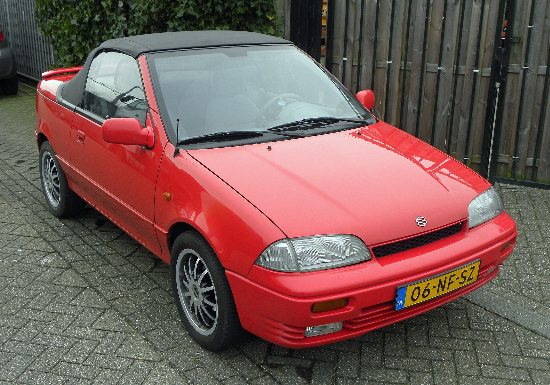 Suzuki Swift Cabrio SF413