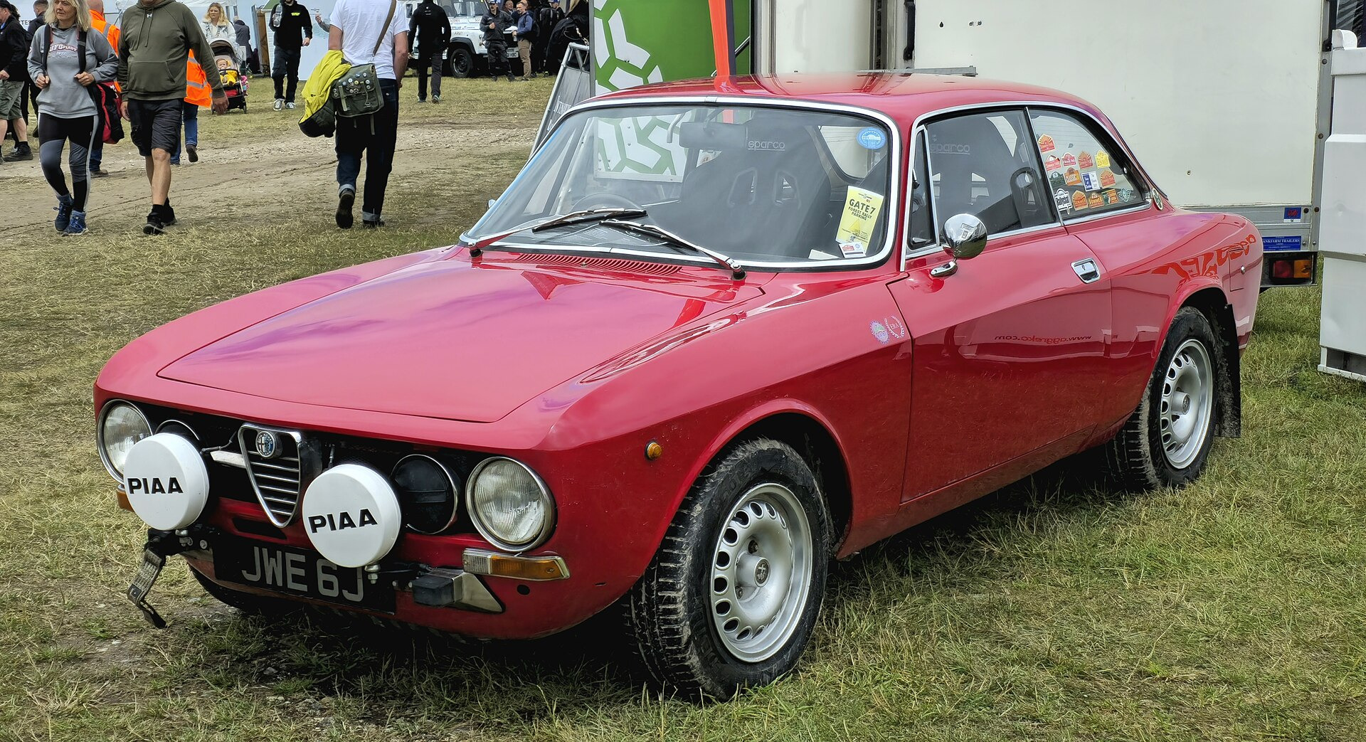 Alfa Romeo 1750-2000 2000 (132hp)